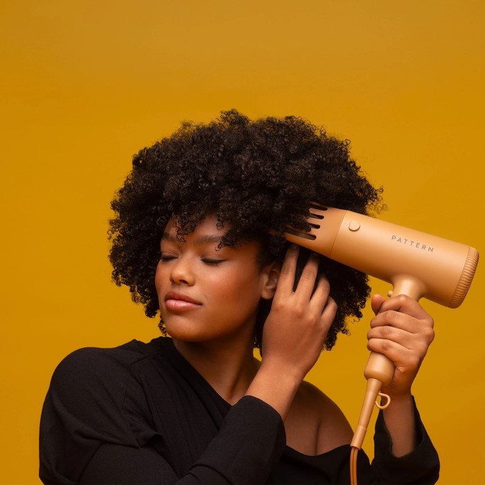 how to curl hair with blow dryer