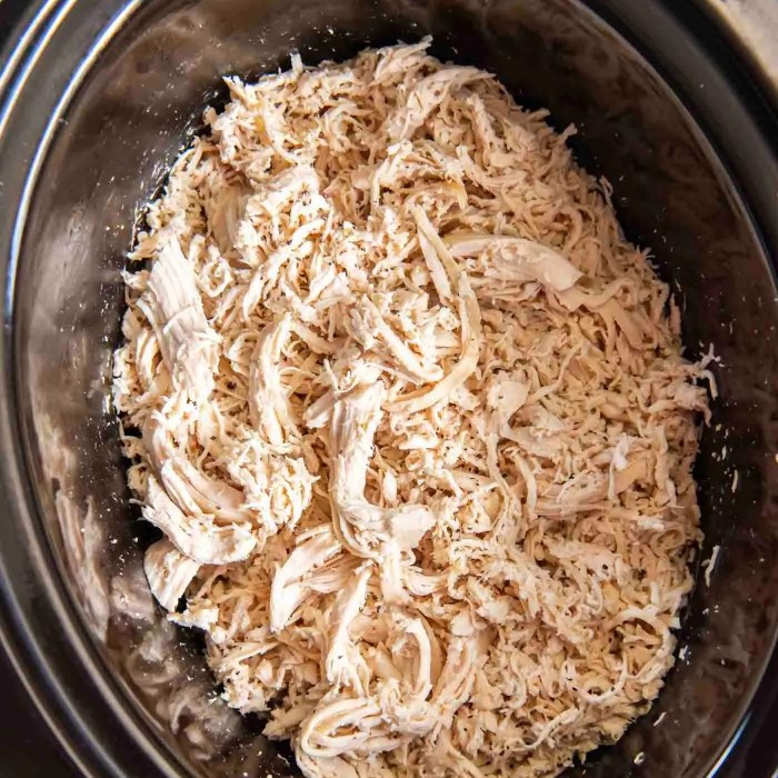 how to make shredded chicken in crockpot