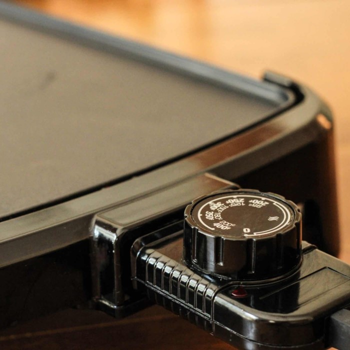 how to clean electric griddle