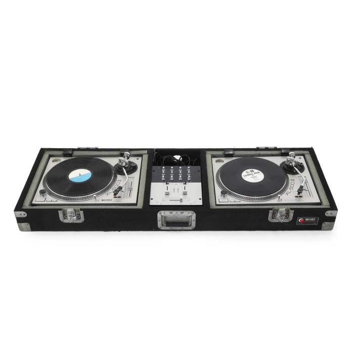 dj turntable