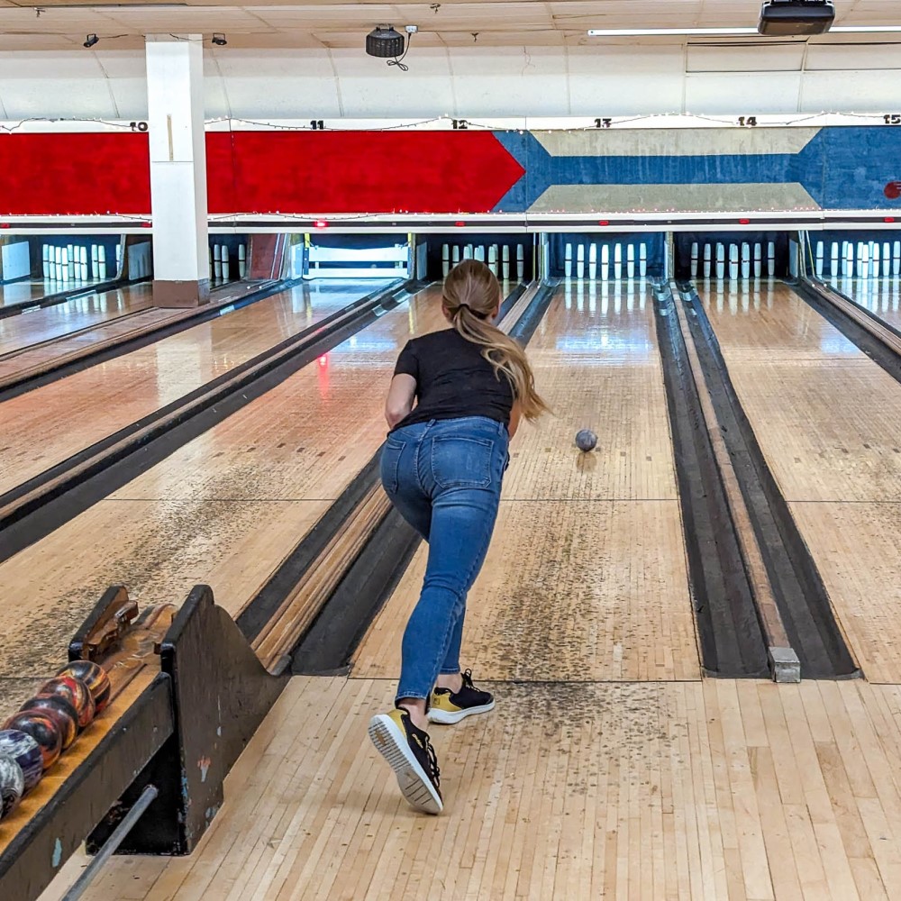 candlepin bowling