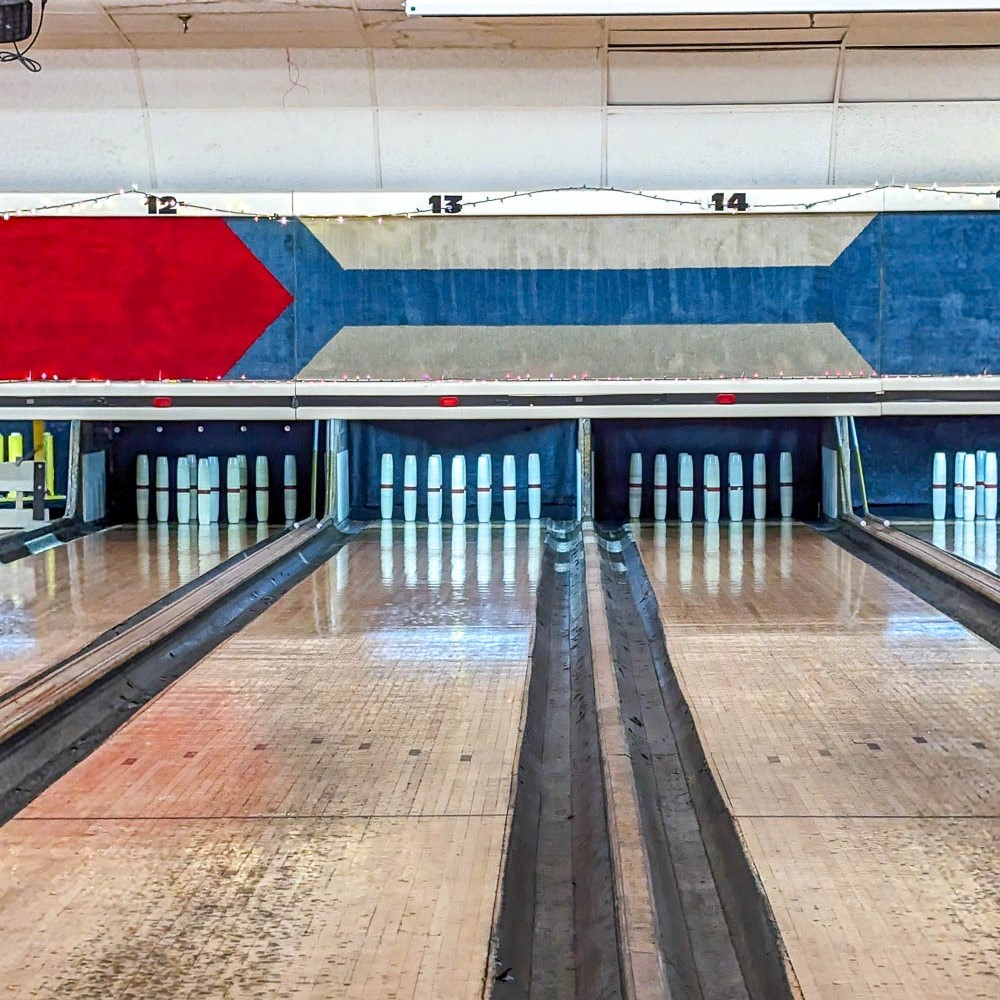candlepin bowling
